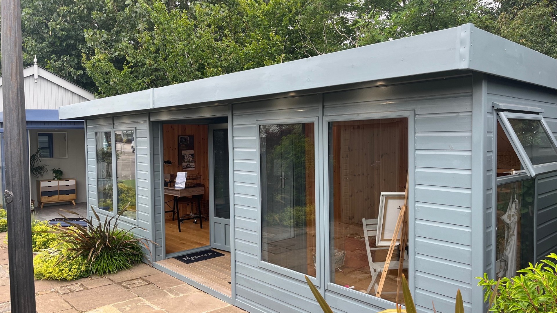 Studio Flat Ex-Display available at Buckingham (Buckinghamshire)