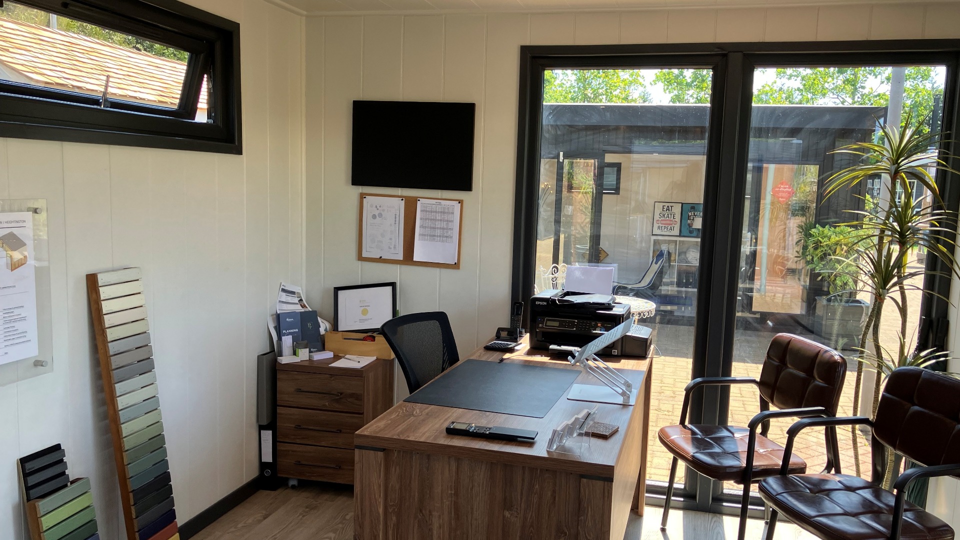 Hanley Haven Ex-Display available at Shepperton (Greater London)