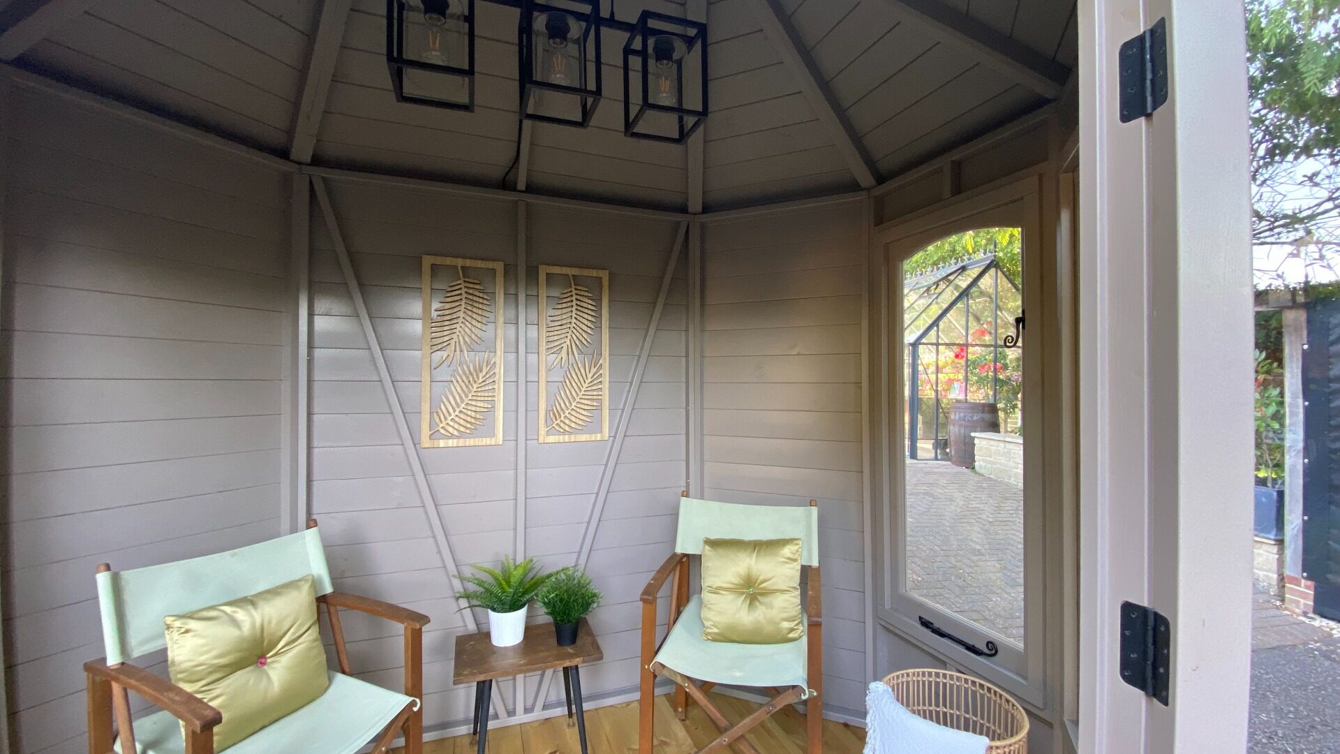 Hopton Ex-Display available at Chippenham (Wiltshire)