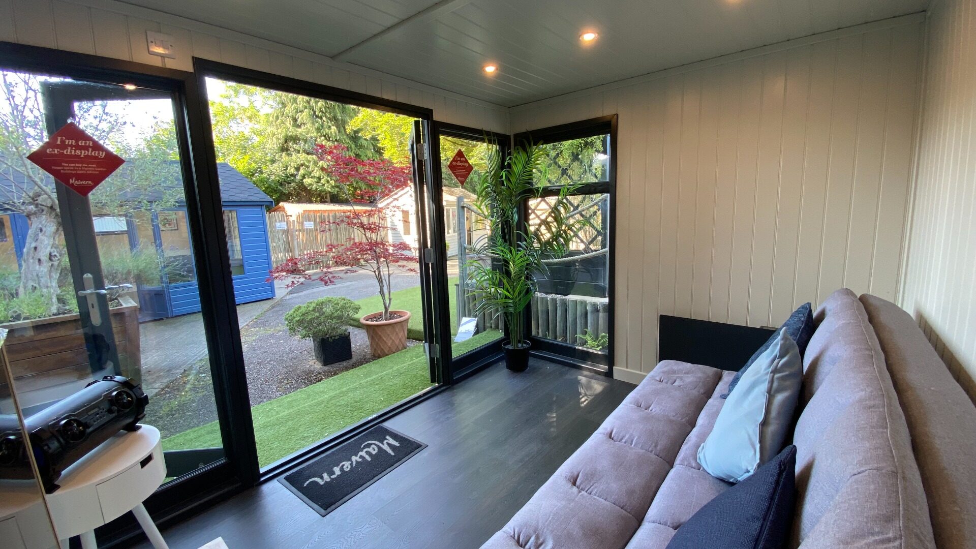 Studio Flat Ex-Display available at Chippenham (Wiltshire)