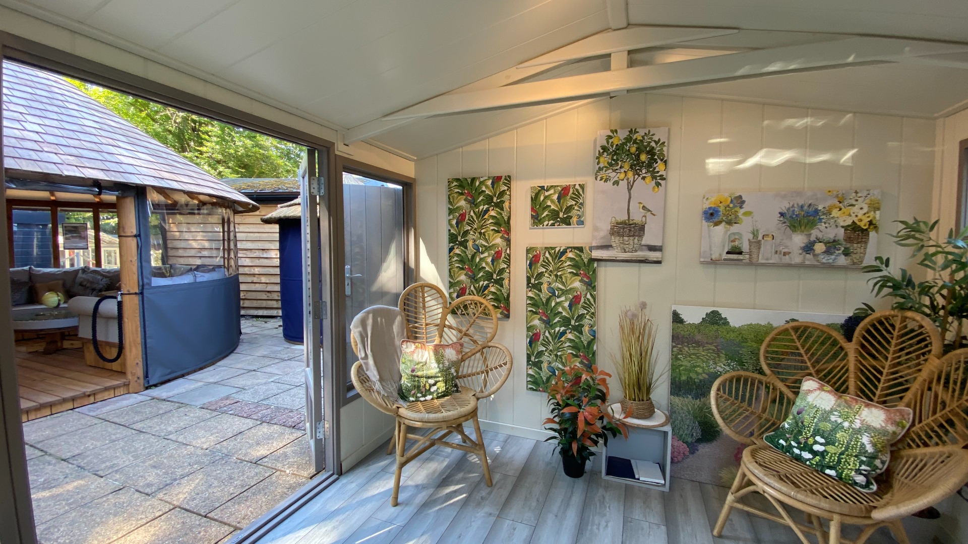 Studio Pavilion Ex-Display available at Chippenham (Wiltshire)