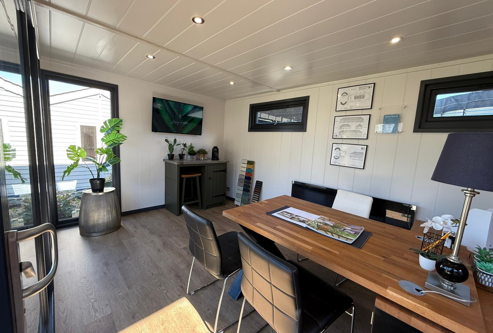 Haven Ex-Display available at Horsham (Sussex)