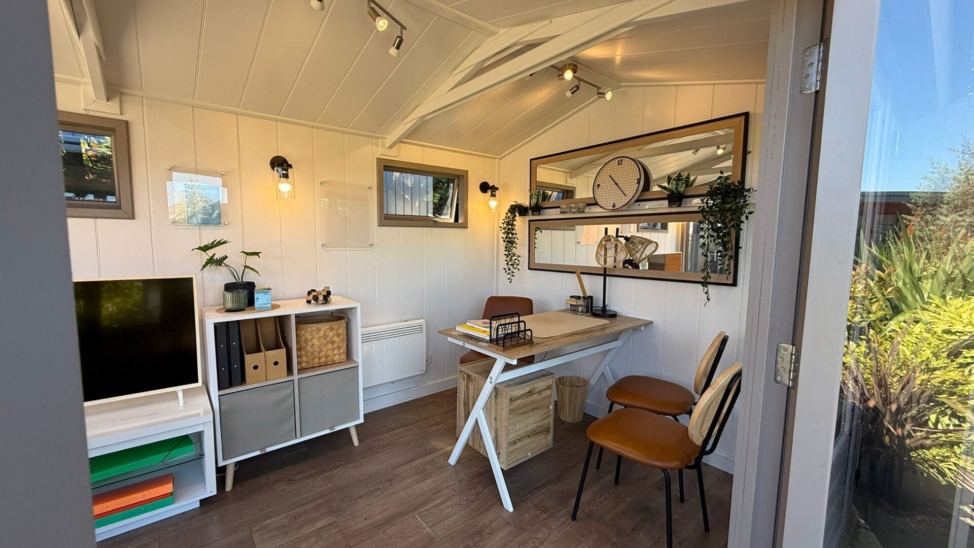 Studio Pavilion  Ex-Display available at Horsham (Sussex)