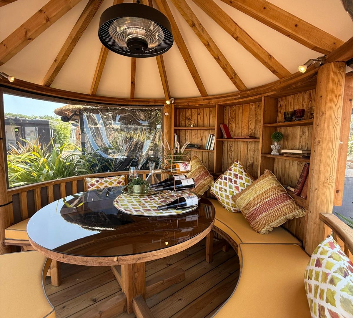 Savannah Ex-Display available at Horsham (Sussex)