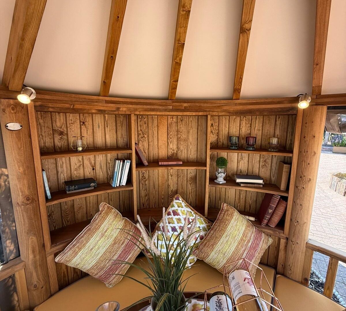 Savannah Ex-Display available at Horsham (Sussex)