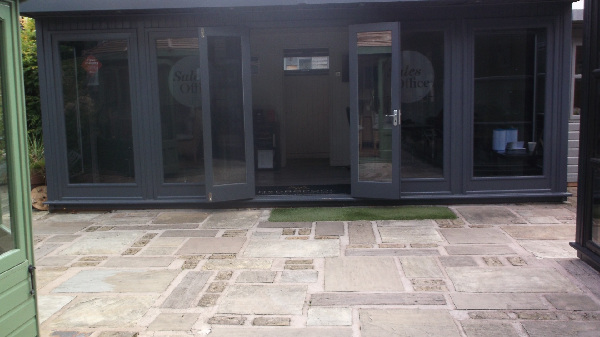 Hanley Flat Ex-Display available at Leek (Staffordshire)