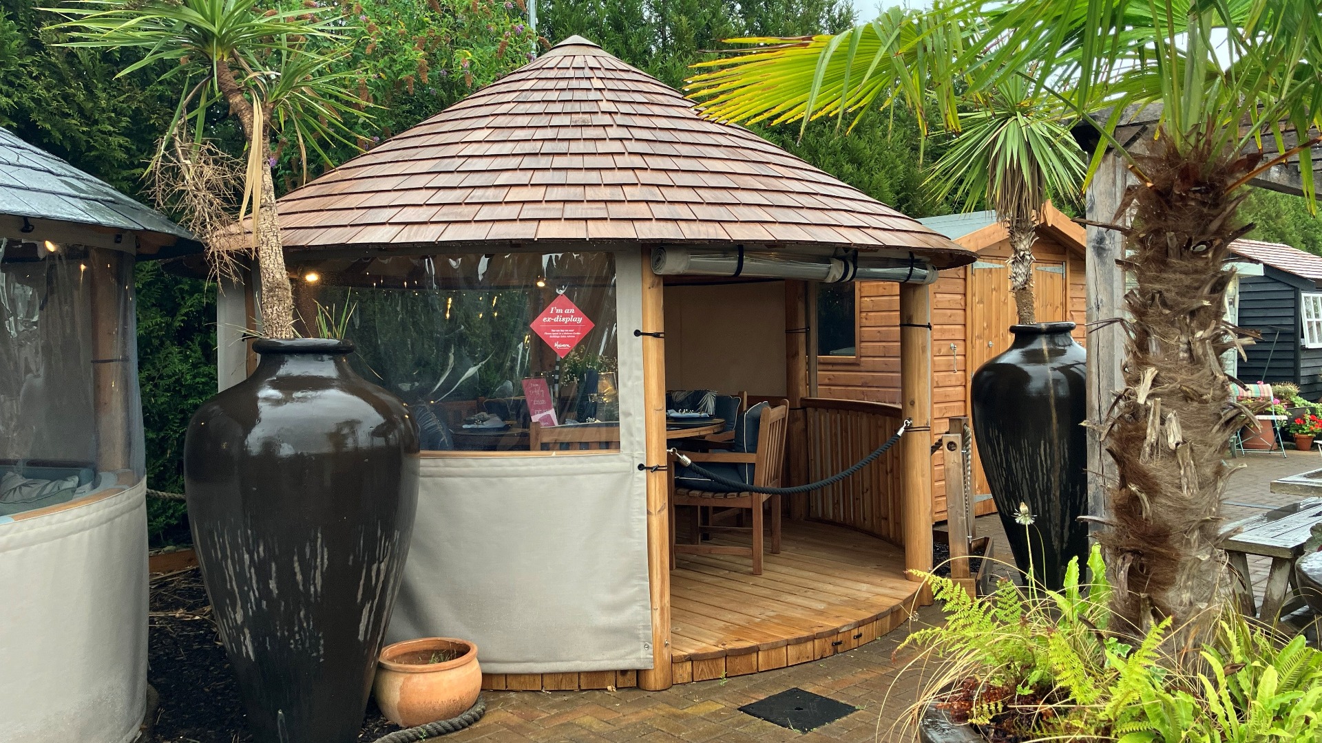 Amanzi Ex-Display available at Shepperton (Greater London)