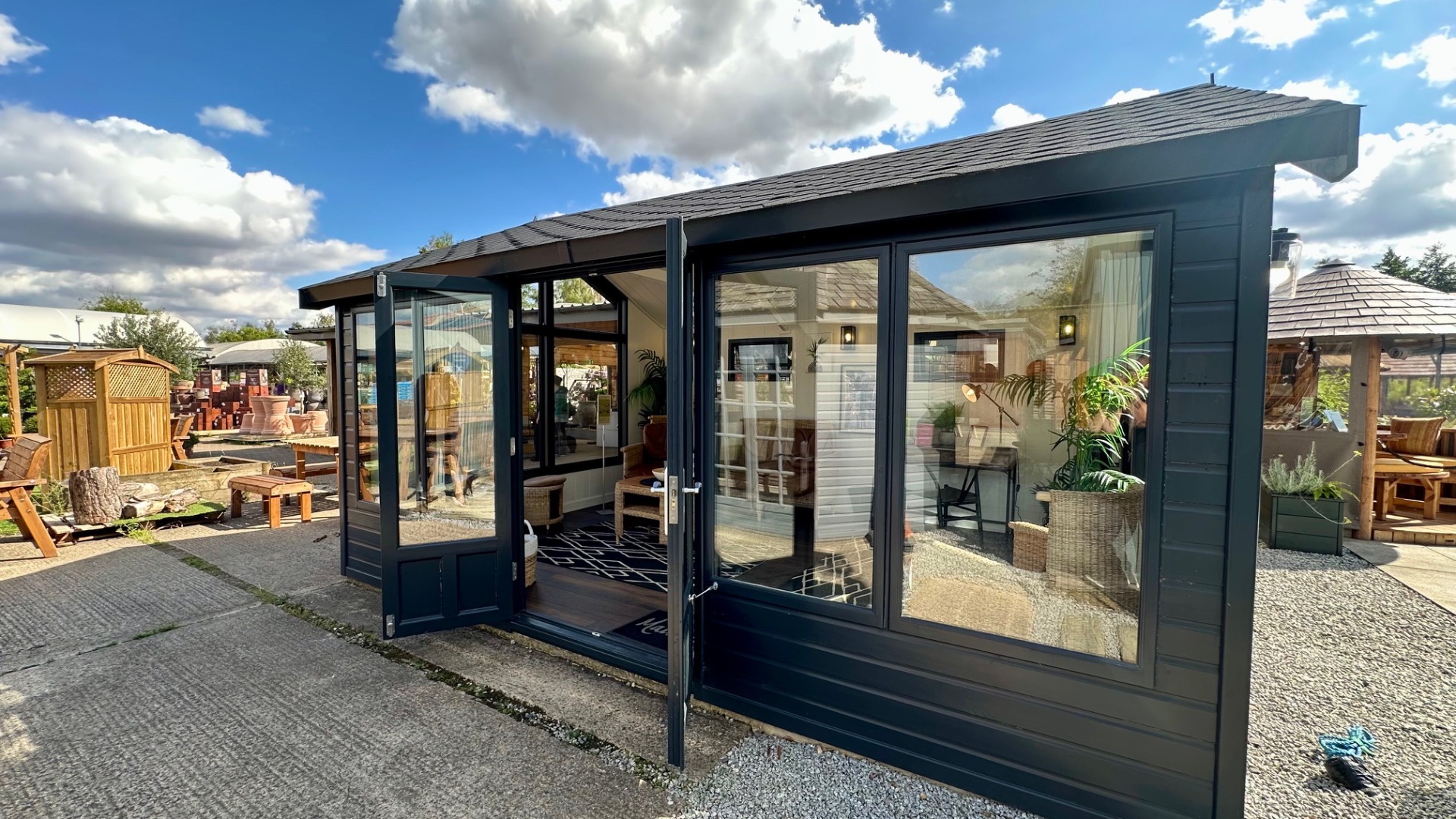 Studio Pavilion Ex-Display available at Abingdon (Oxfordshire)
