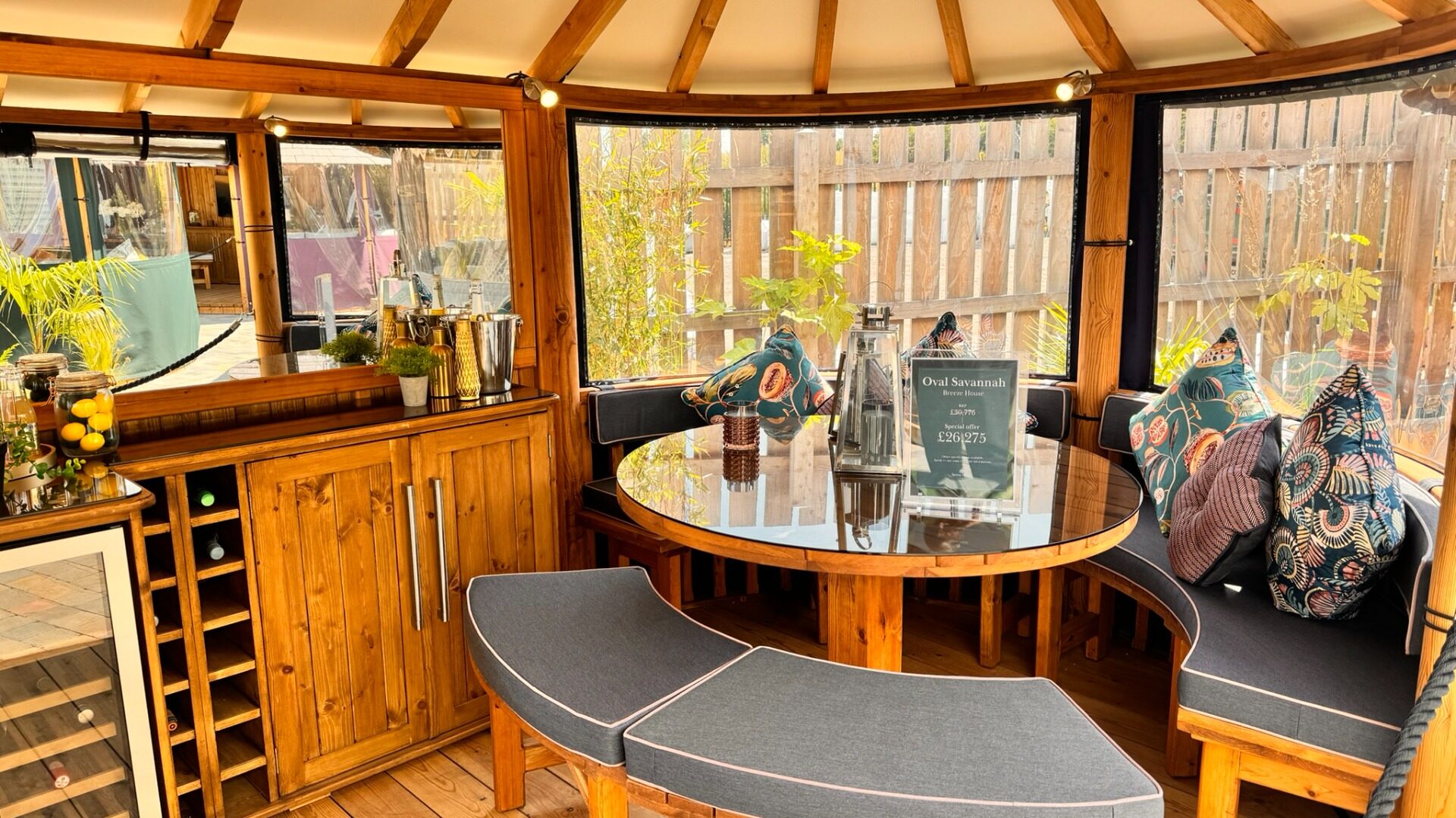 Oval Savannah Ex-Display available at Penrith (Cumbria)
