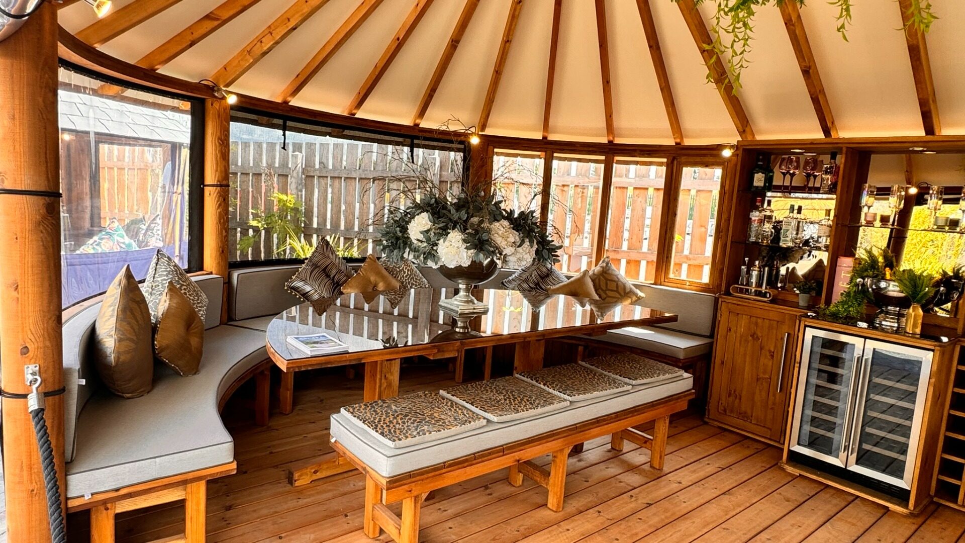 Oval Cape Ex-Display available at Penrith (Cumbria)