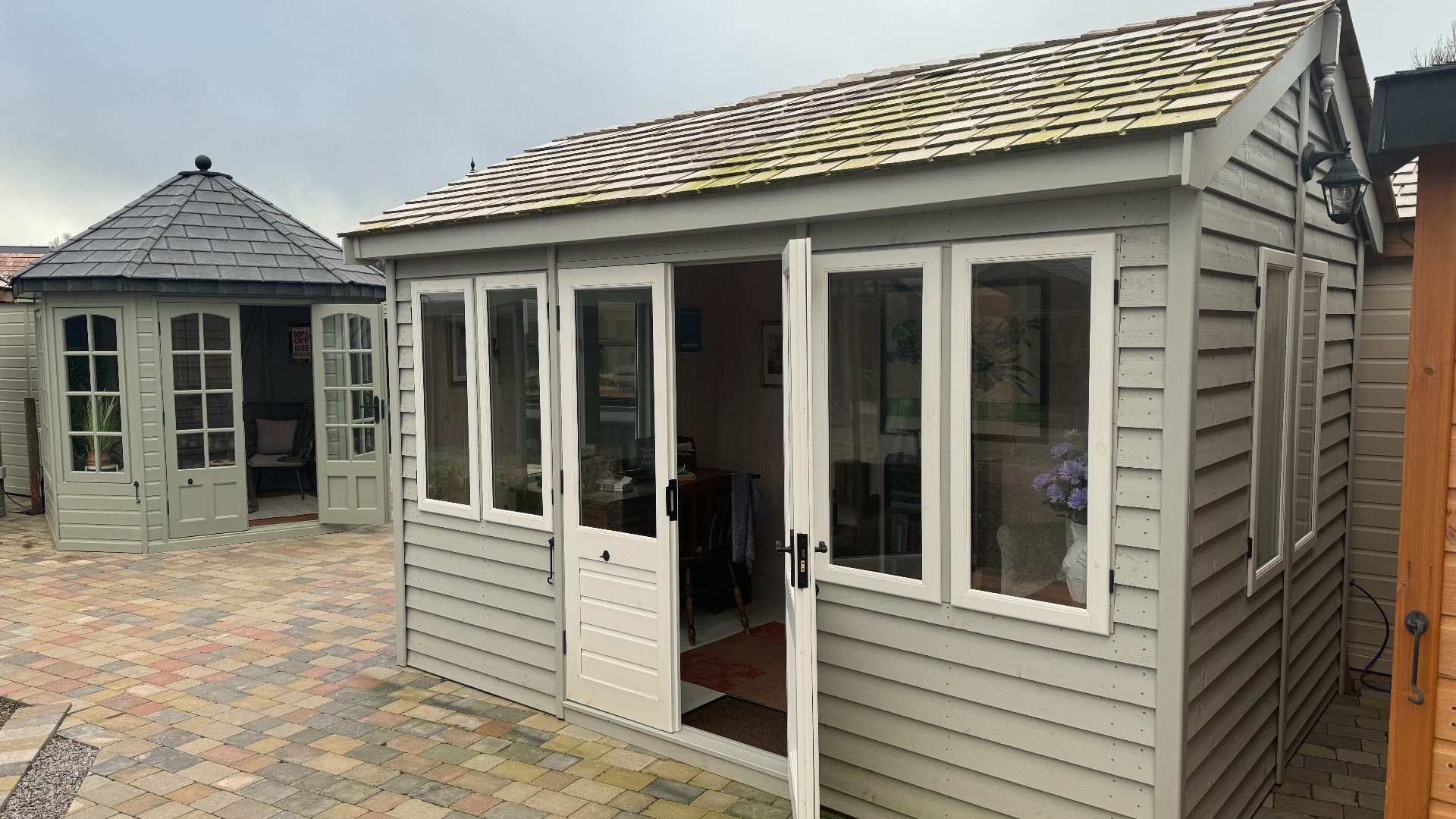 Bloomsbury Ex-Display available at Penrith (Cumbria)