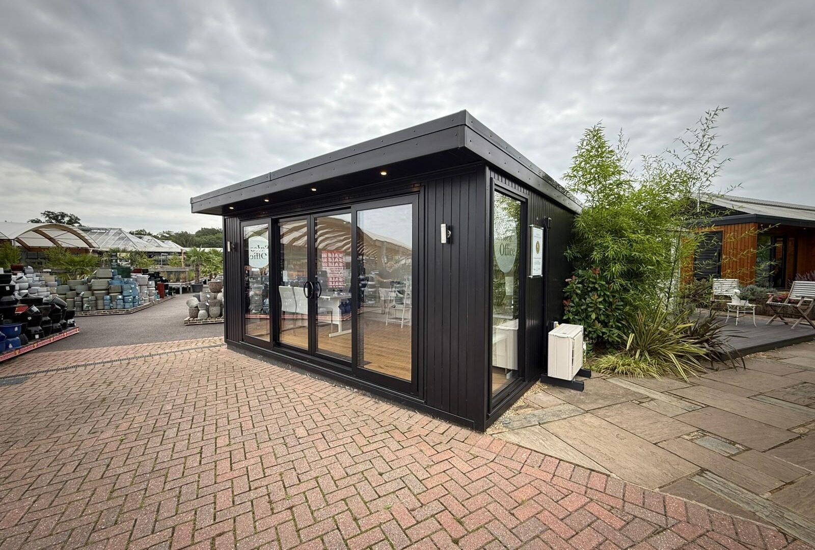 Hanley Ex-Display available at Horsham (Sussex)