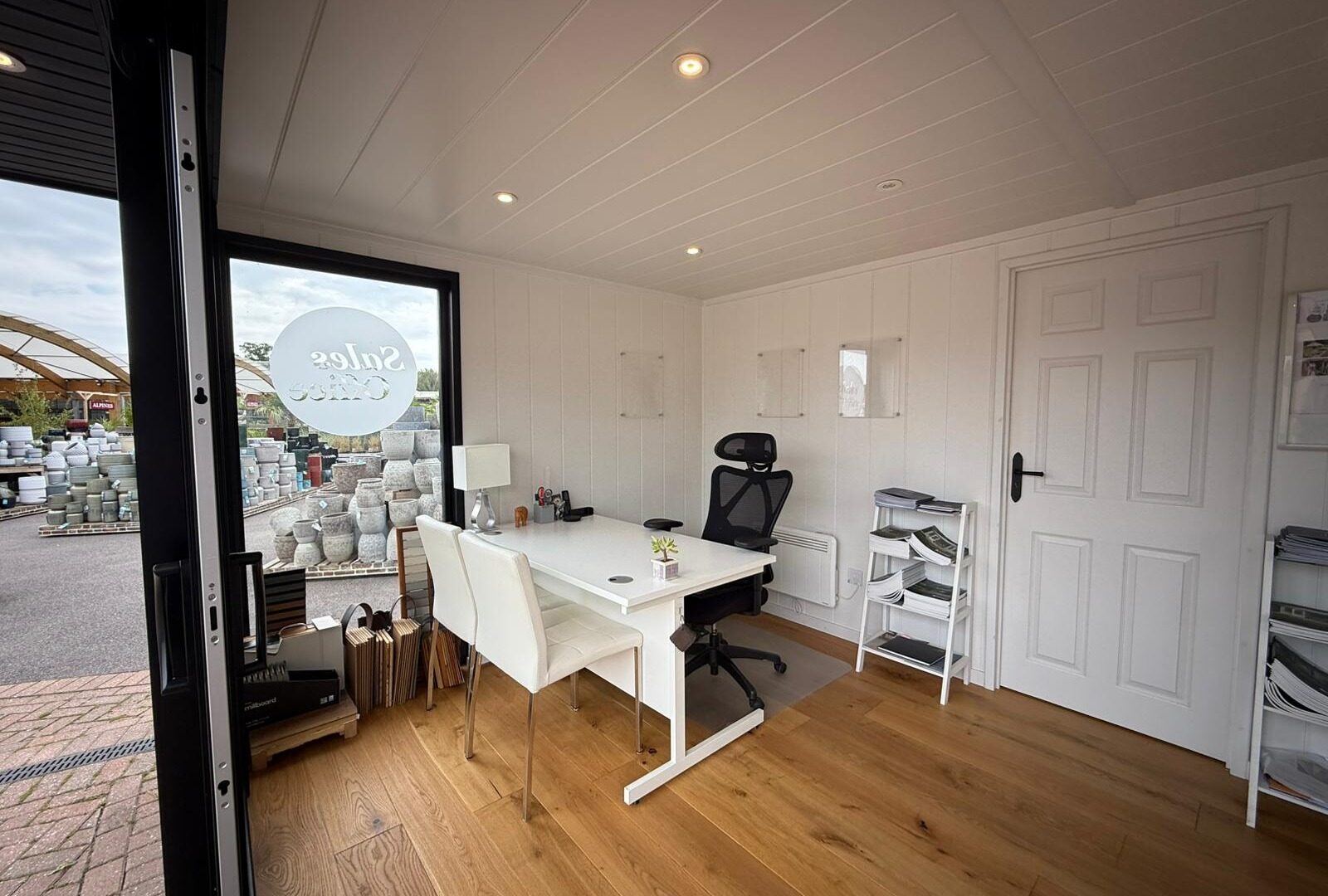 Hanley Ex-Display available at Horsham (Sussex)