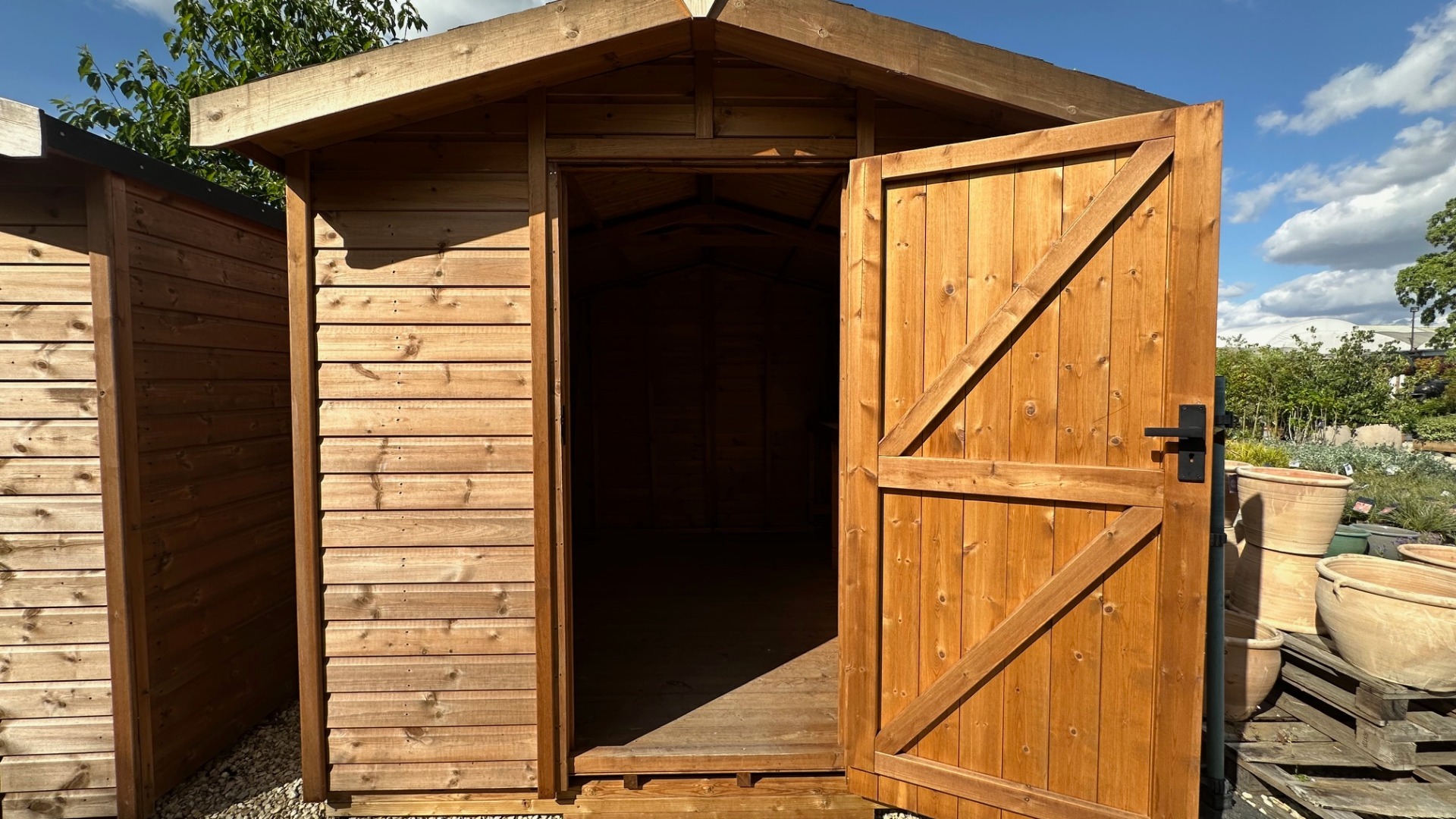 Malvern Heavy Duty Apex Ex-Display available at Abingdon (Oxfordshire)