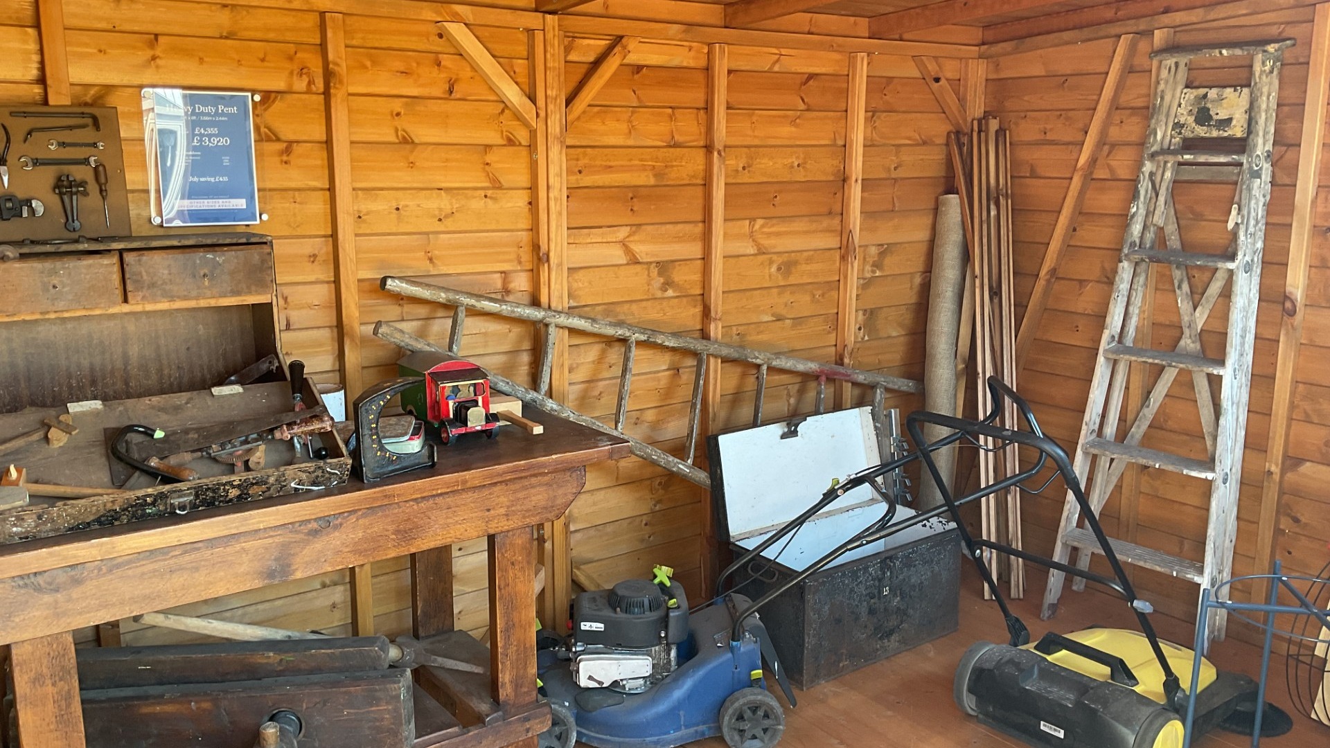 Malvern Heavy Duty Pent Ex-Display available at Nottingham (Nottinghamshire)