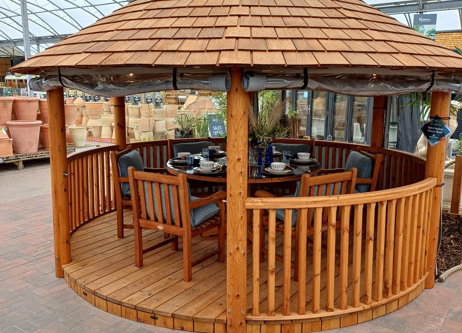 Amanzi Ex-Display available at Hassocks (Sussex)