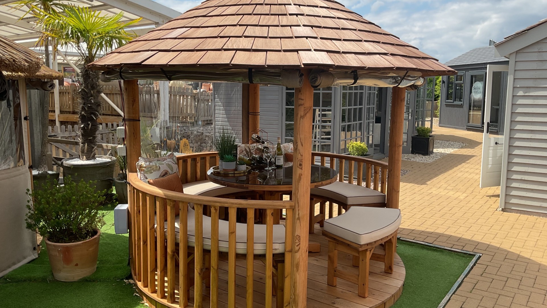 Savannah Ex-Display available at Nottingham (Nottinghamshire)