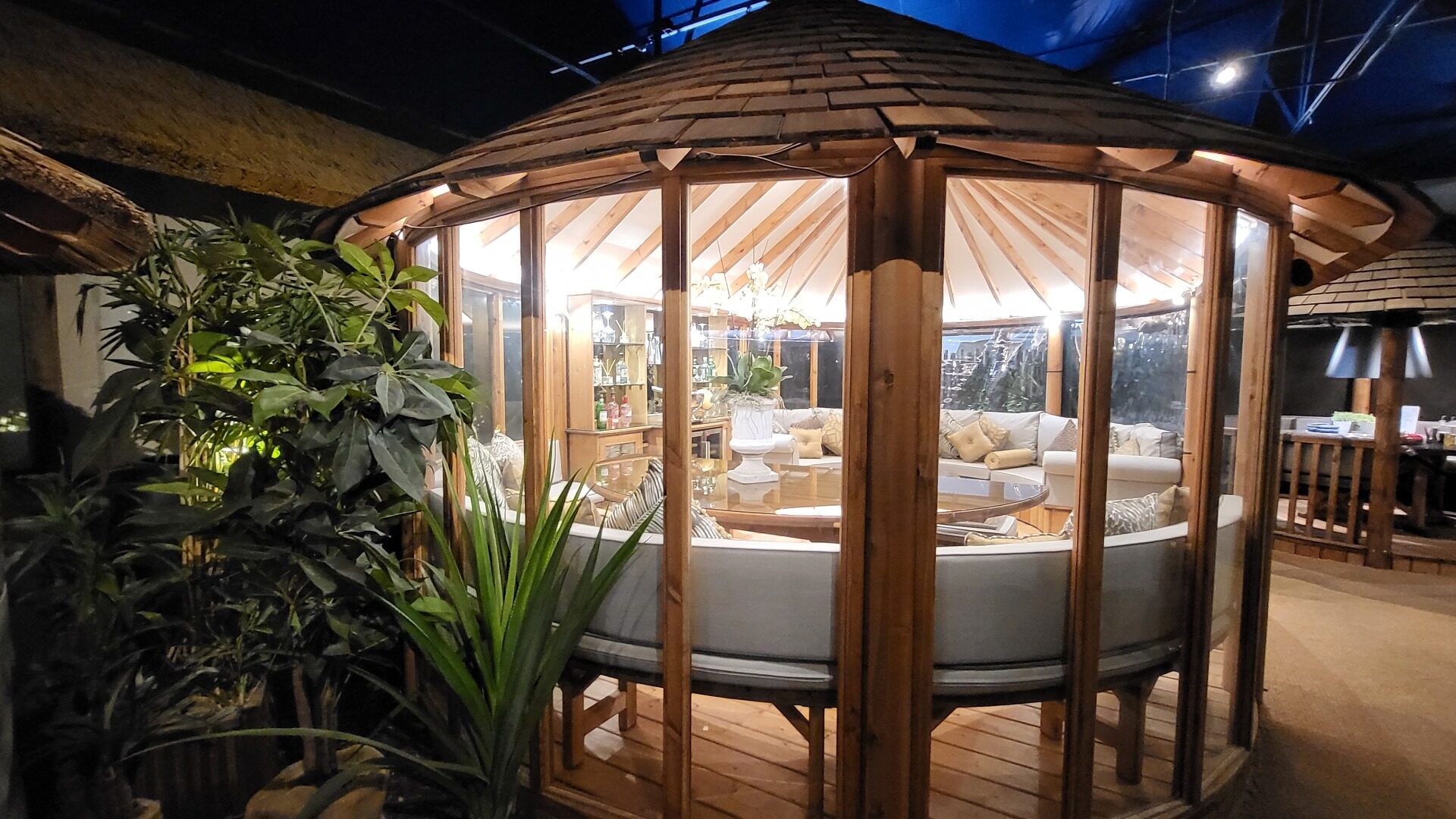 Oval Cape Breeze House Ex-Display available at Leek (Staffordshire)