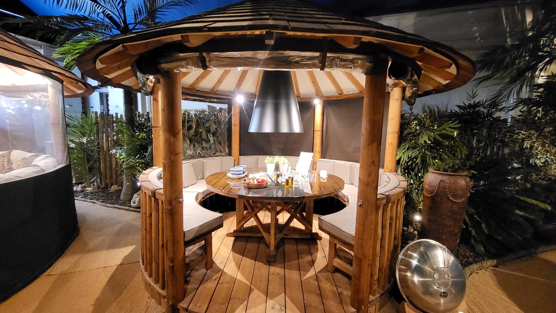 Safari Grill Ex-Display available at Leek (Staffordshire)
