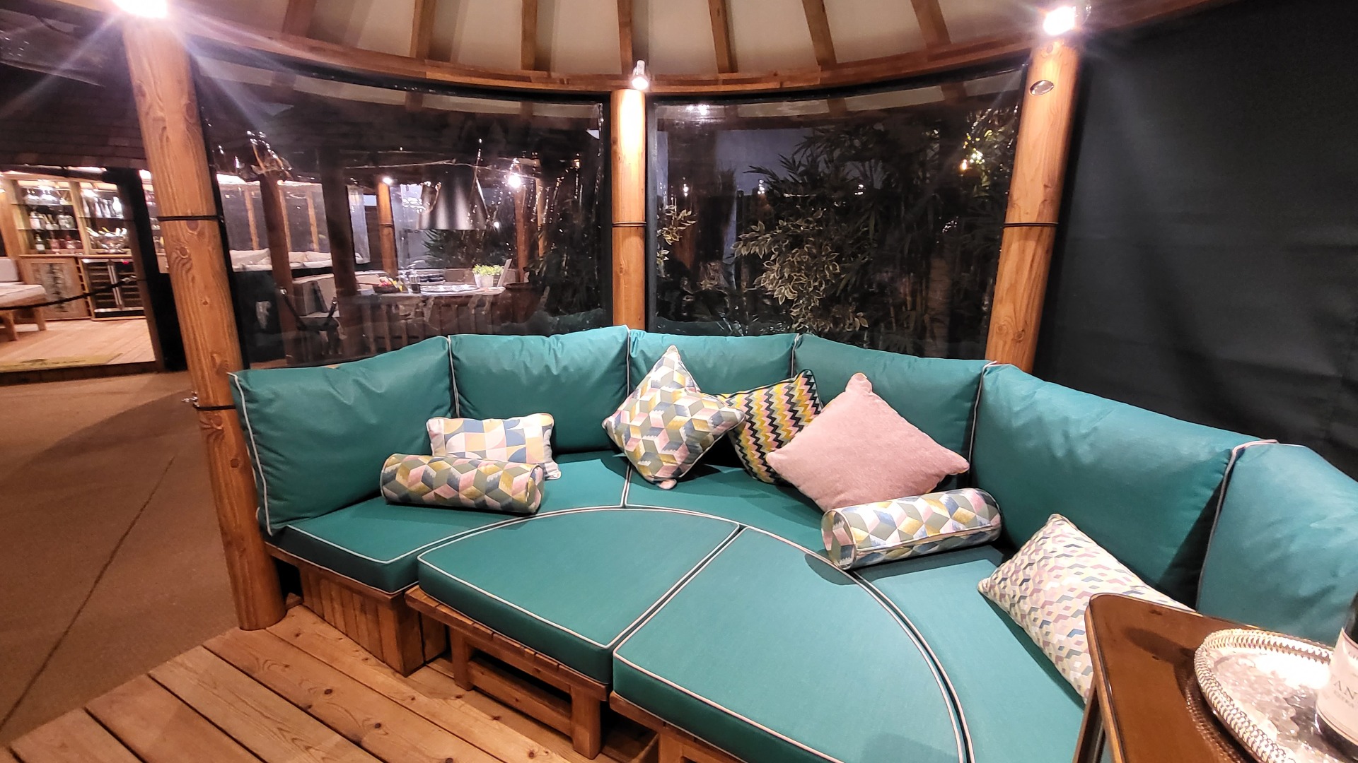 Oval Safari Breeze House Ex-Display available at Leek (Staffordshire)