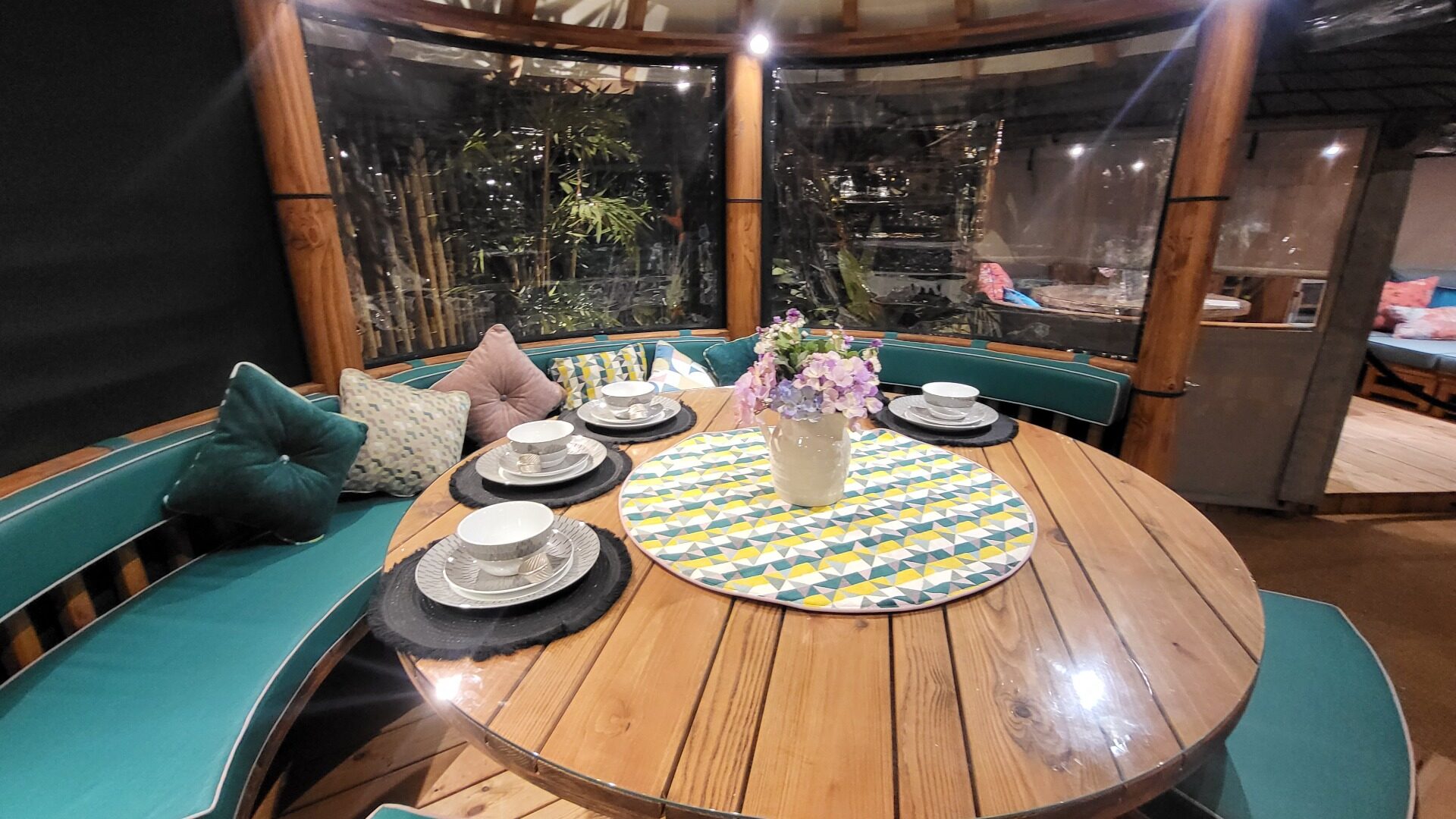 Oval Safari Breeze House Ex-Display available at Leek (Staffordshire)