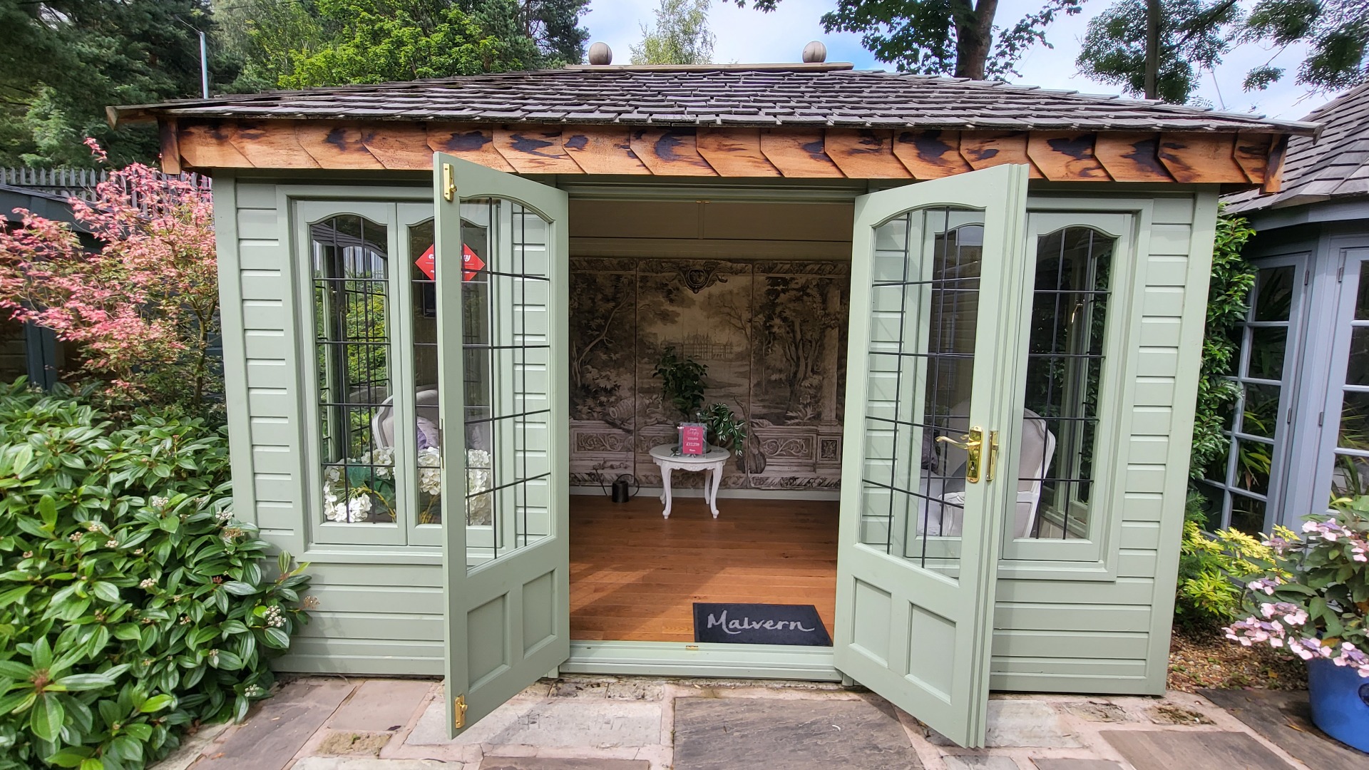 Ashton Ex-Display available at Leek (Staffordshire)