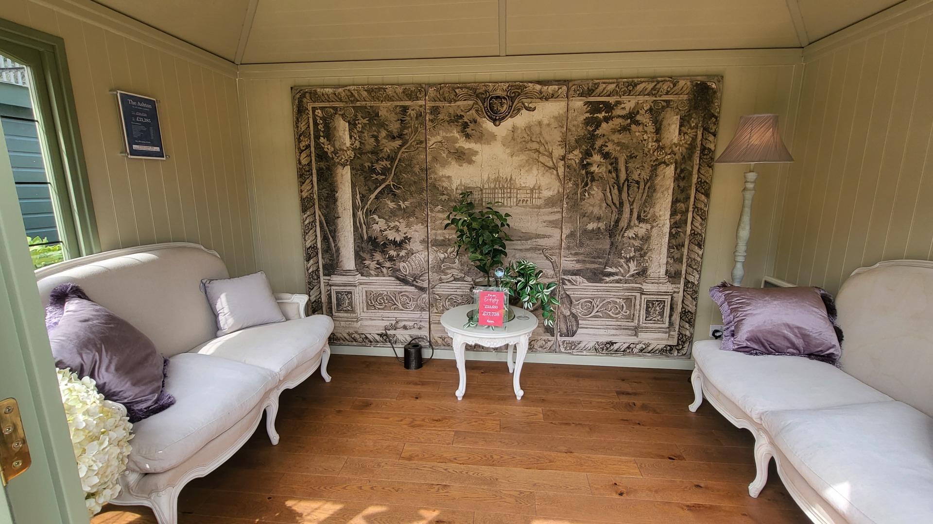 Ashton Ex-Display available at Leek (Staffordshire)