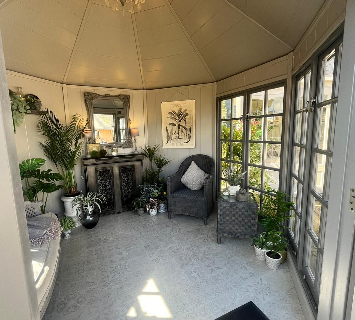 Kew Summerhouse Ex-Display available at Horsham (Sussex)