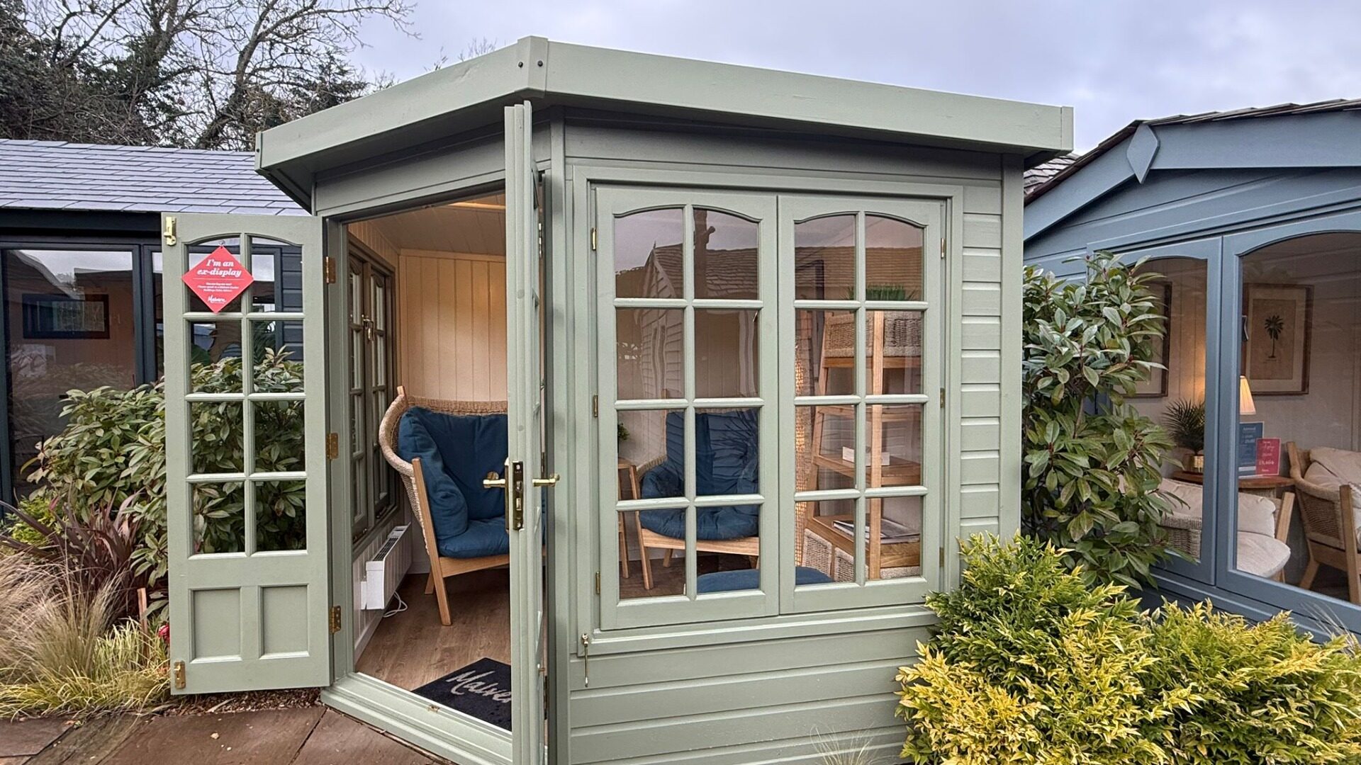 Harwood Ex-Display available at Horsham (Sussex)
