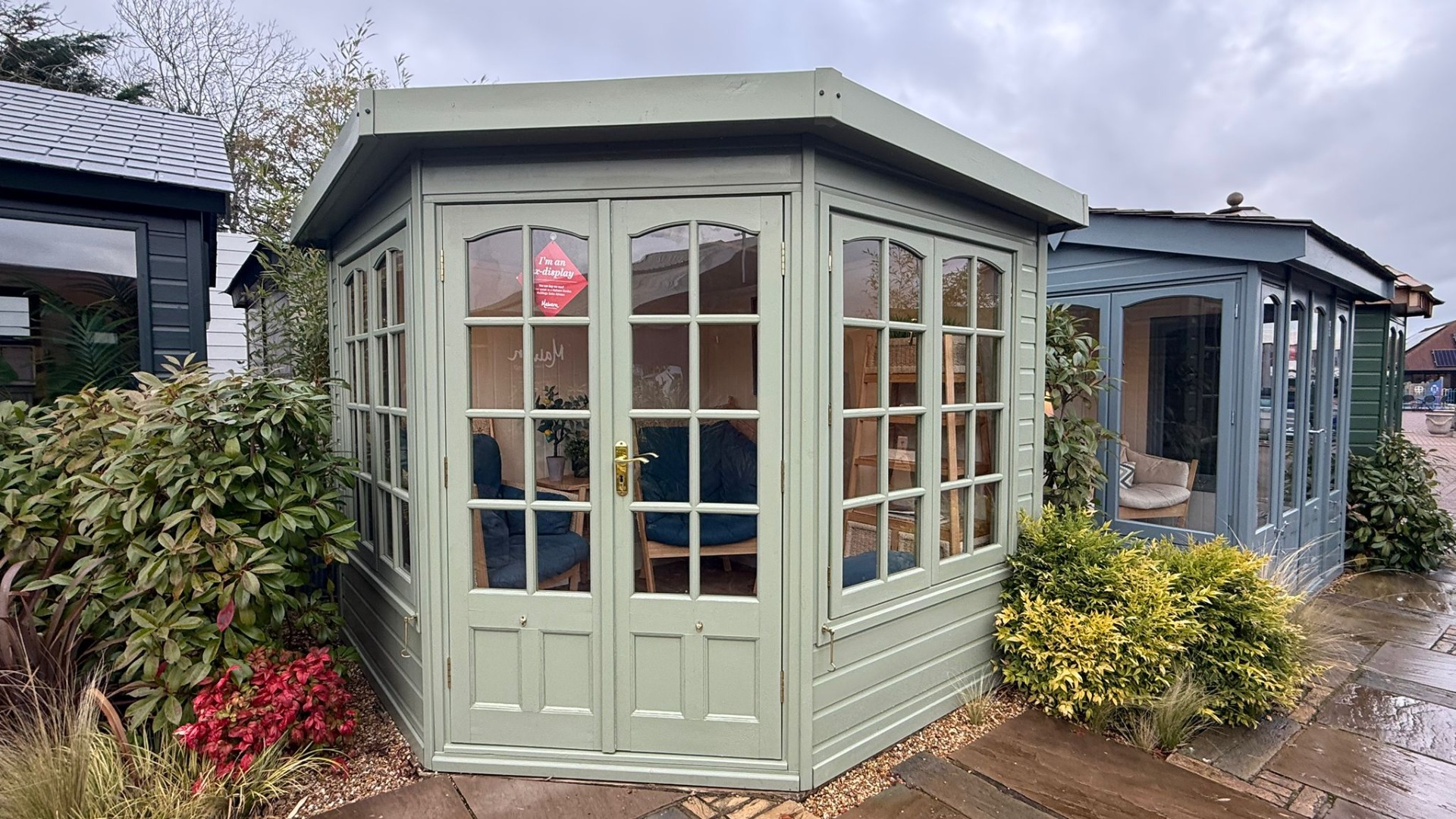 Harwood Ex-Display available at Horsham (Sussex)