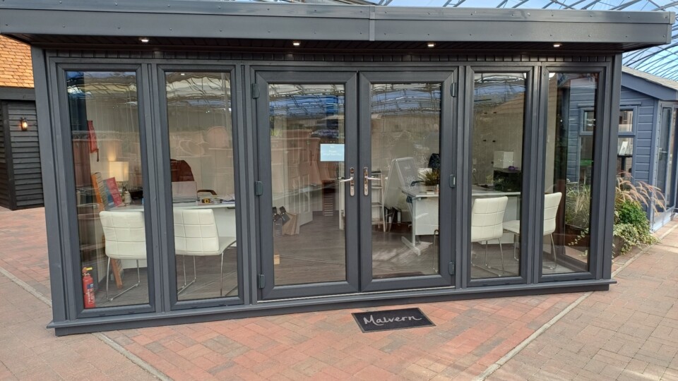 Hanley Flat Ex-Display available at Hassocks (Sussex)