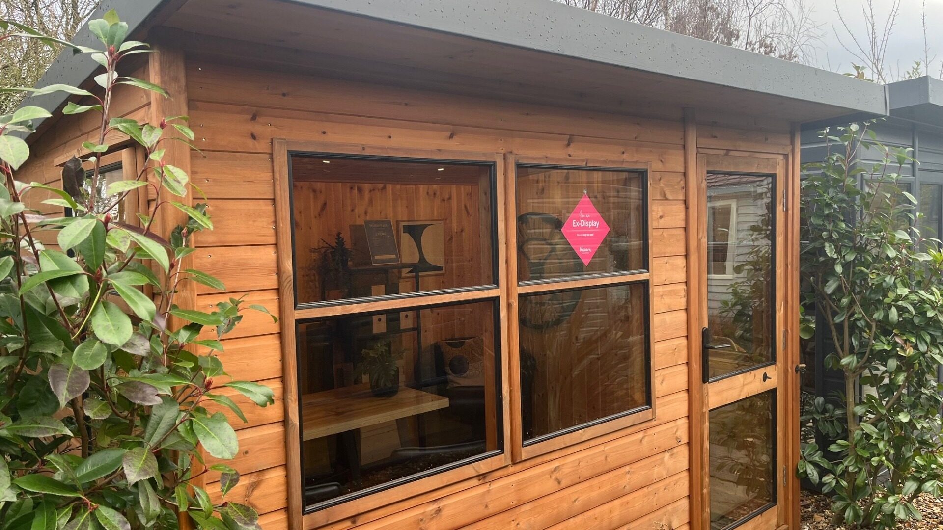 Studio Pent Ex-Display available at Buckingham (Buckinghamshire)