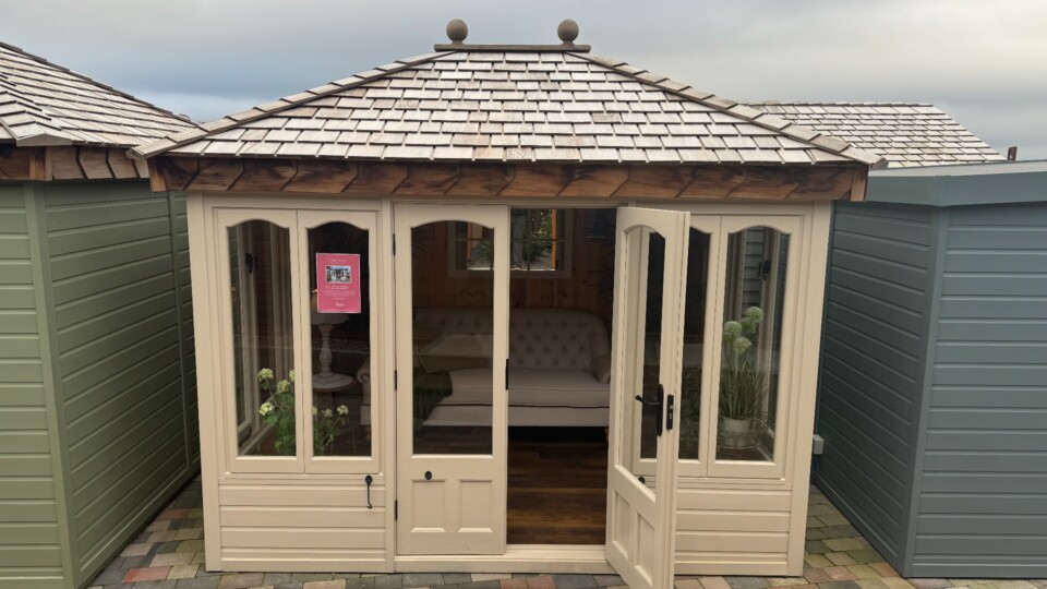 Ashton Ex-Display available at Penrith (Cumbria)