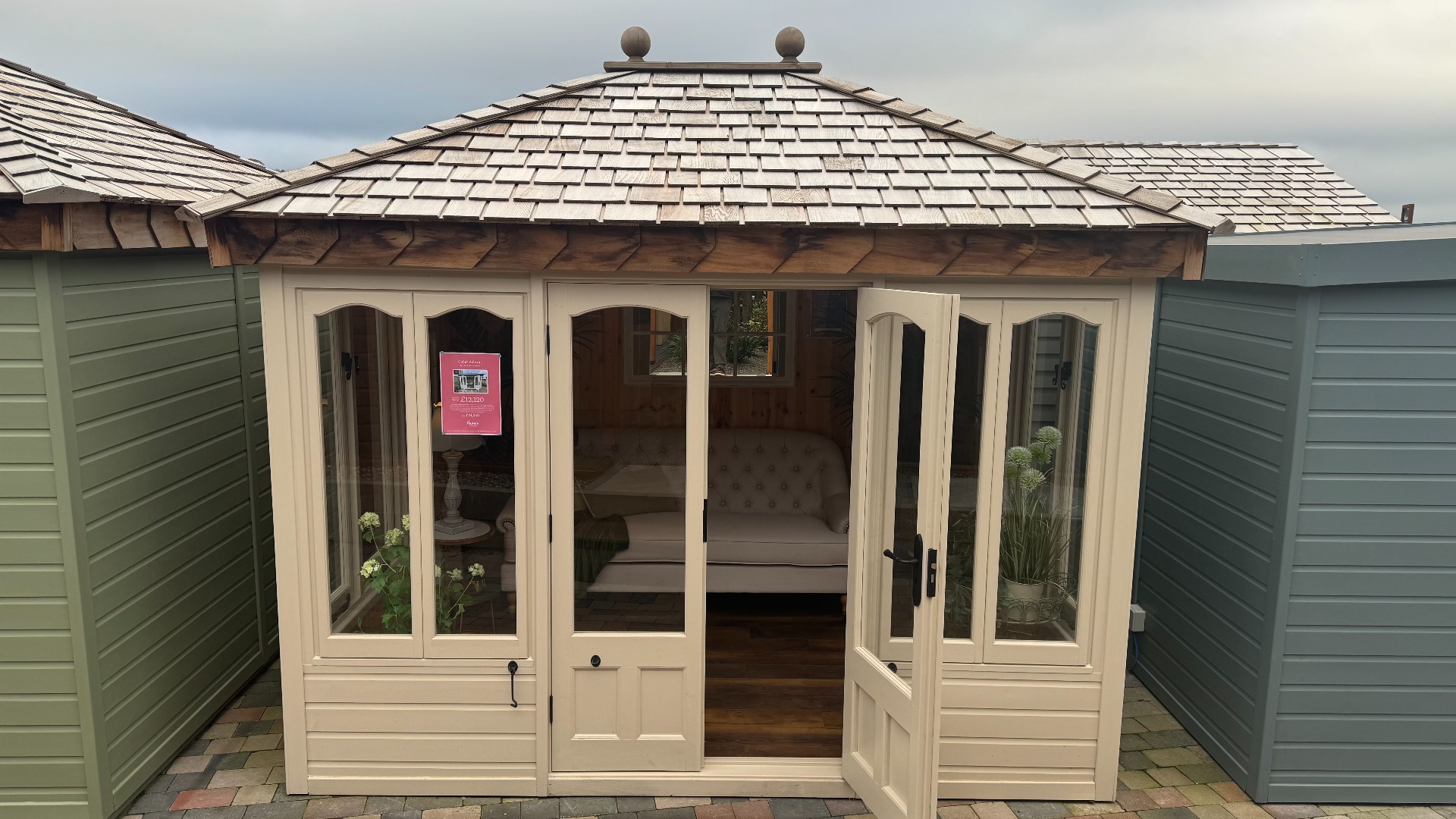 Ashton Ex-Display available at Penrith (Cumbria)