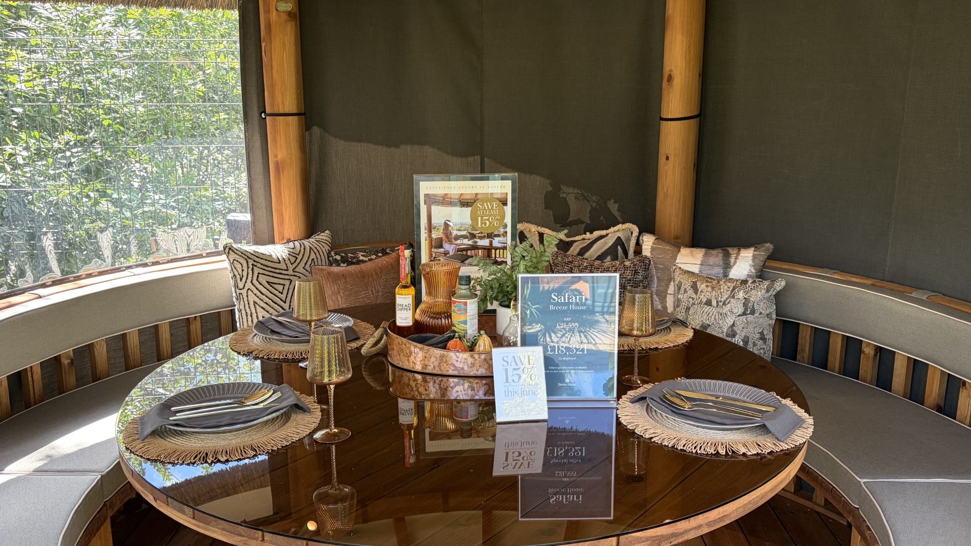 Safari Ex-Display available at Buckingham (Buckinghamshire)