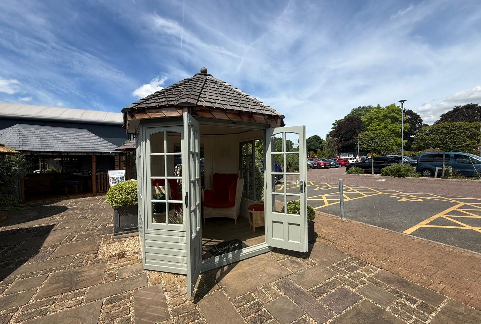 Hopton Ex-Display available at Shepperton (Greater London)