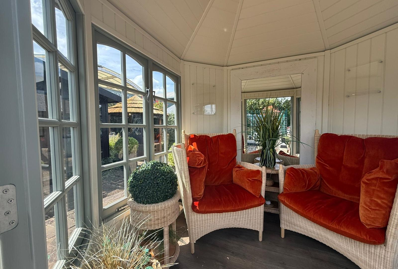 Hopton Ex-Display available at Shepperton (Greater London)