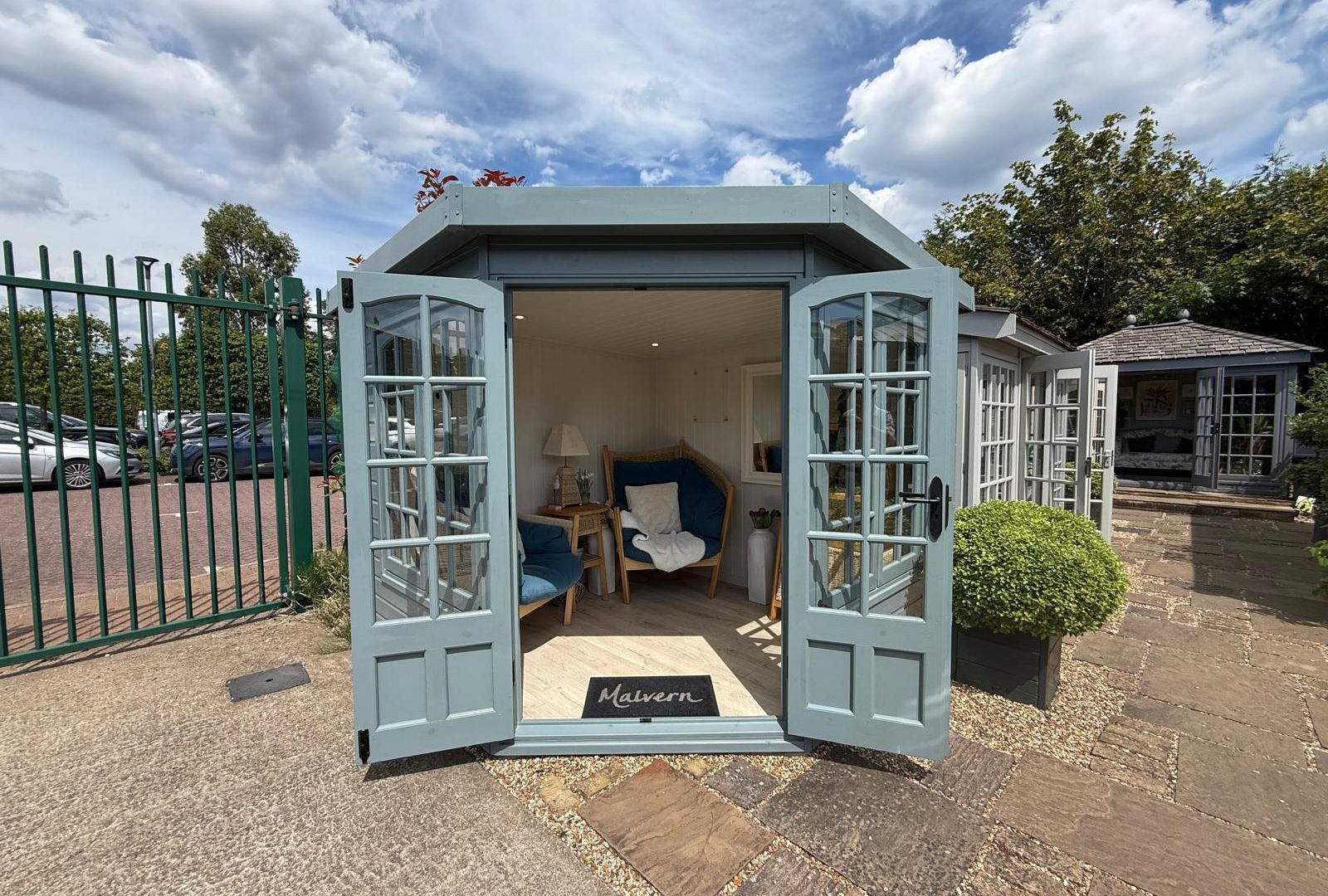 Harwood Ex-Display available at Shepperton (Greater London)