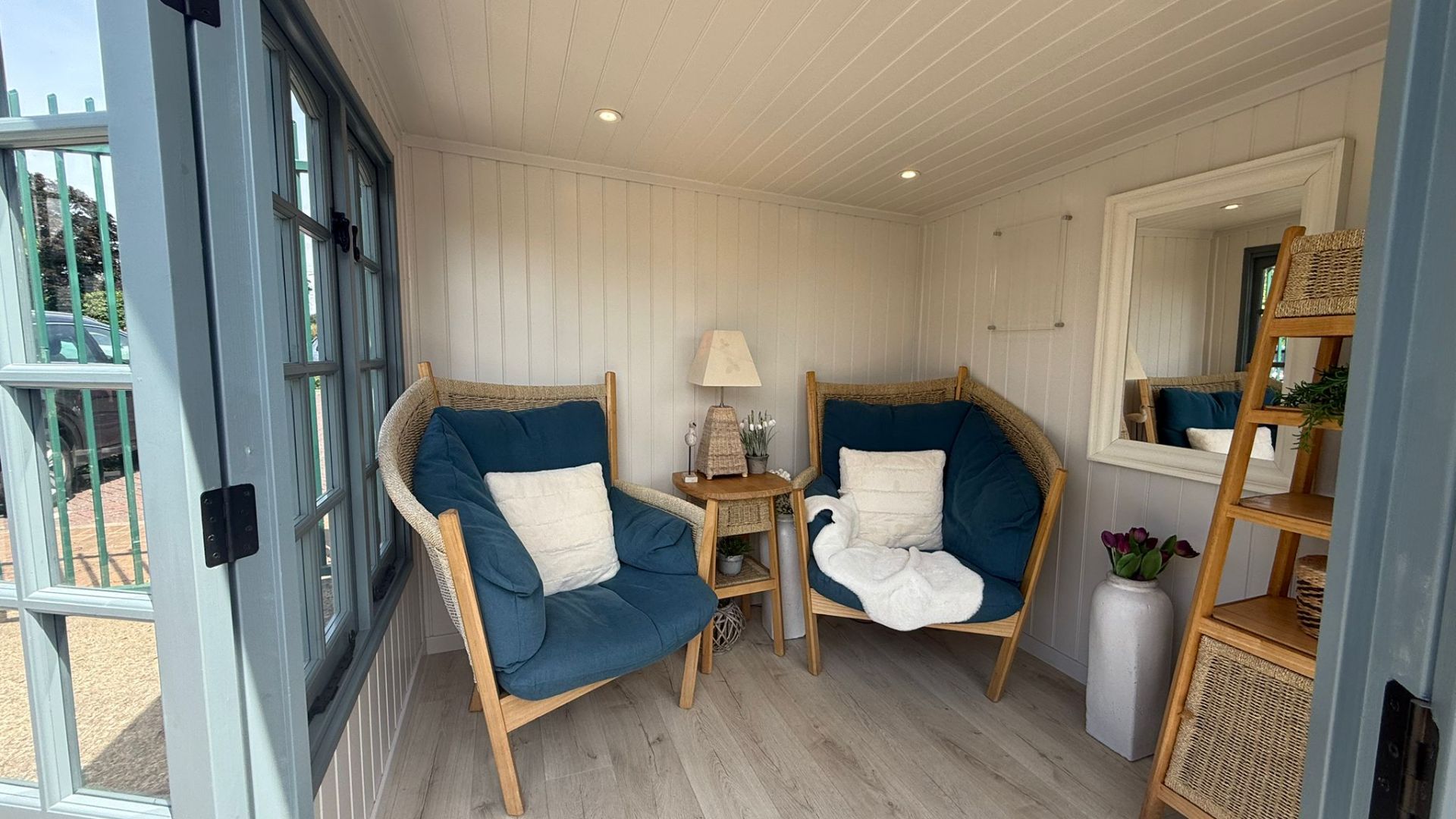 Harwood Ex-Display available at Shepperton (Greater London)