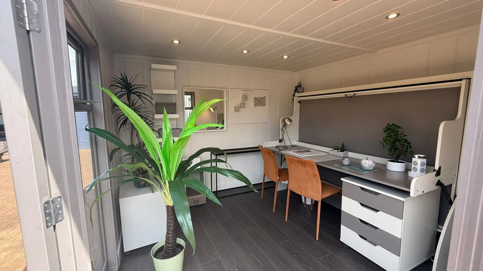 Studio Corner Flat Ex-Display available at Shepperton (Greater London)