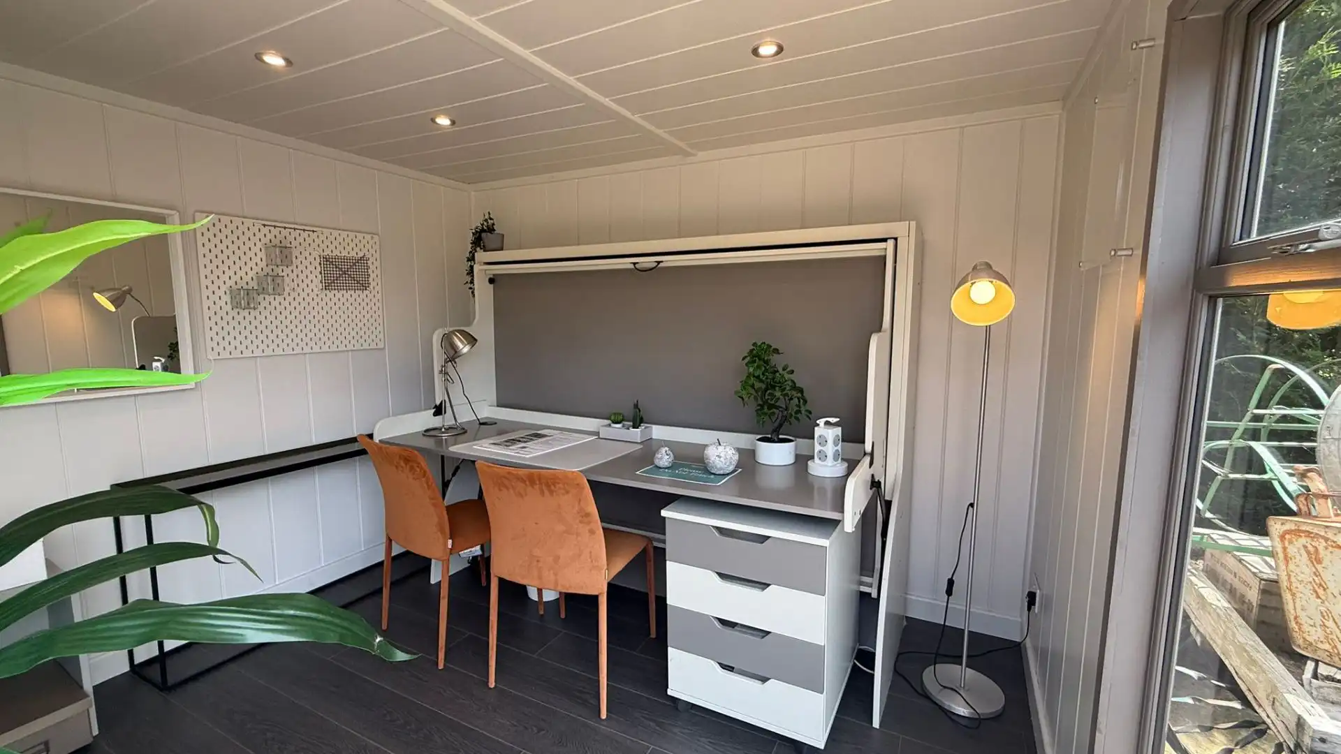Studio Corner Flat Ex-Display available at Shepperton (Greater London)
