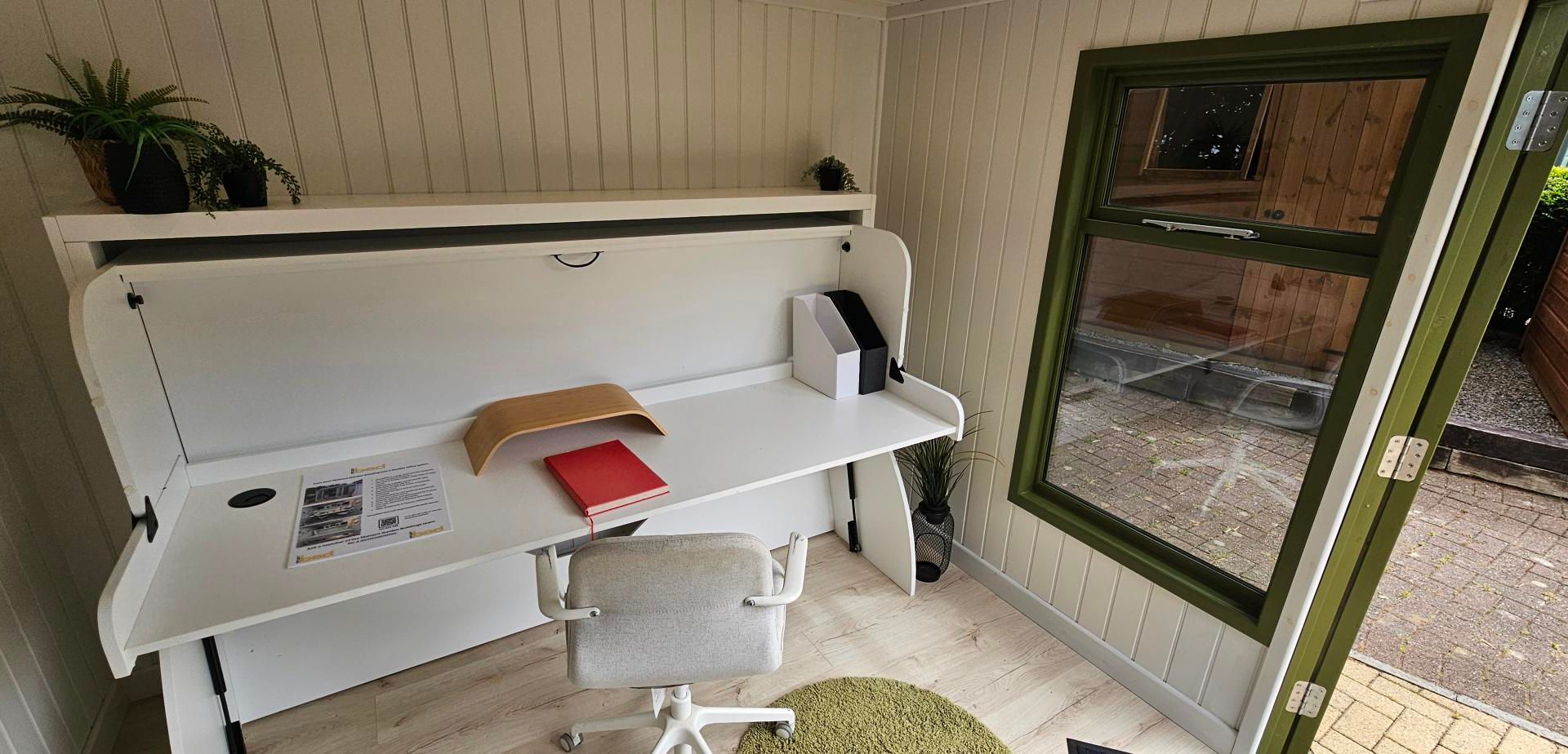 Studio Corner Flat Ex-Display available at Plymouth (Devon)