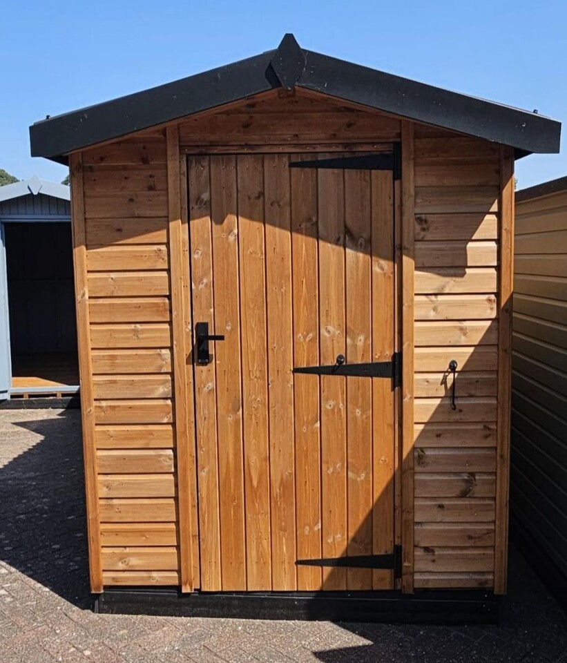 Malvern Heavy Duty Apex Ex-Display available at Plymouth (Devon)