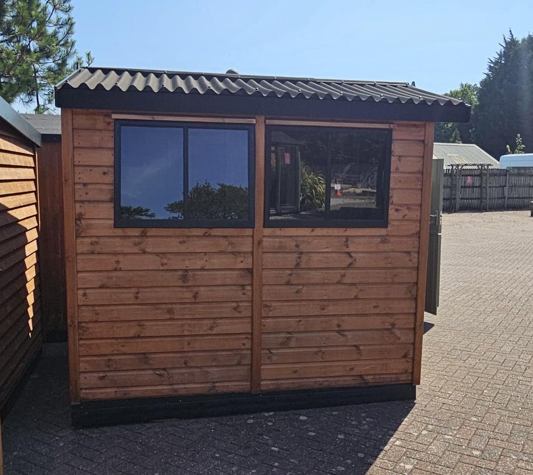 Malvern Heavy Duty Apex Ex-Display available at Plymouth (Devon)