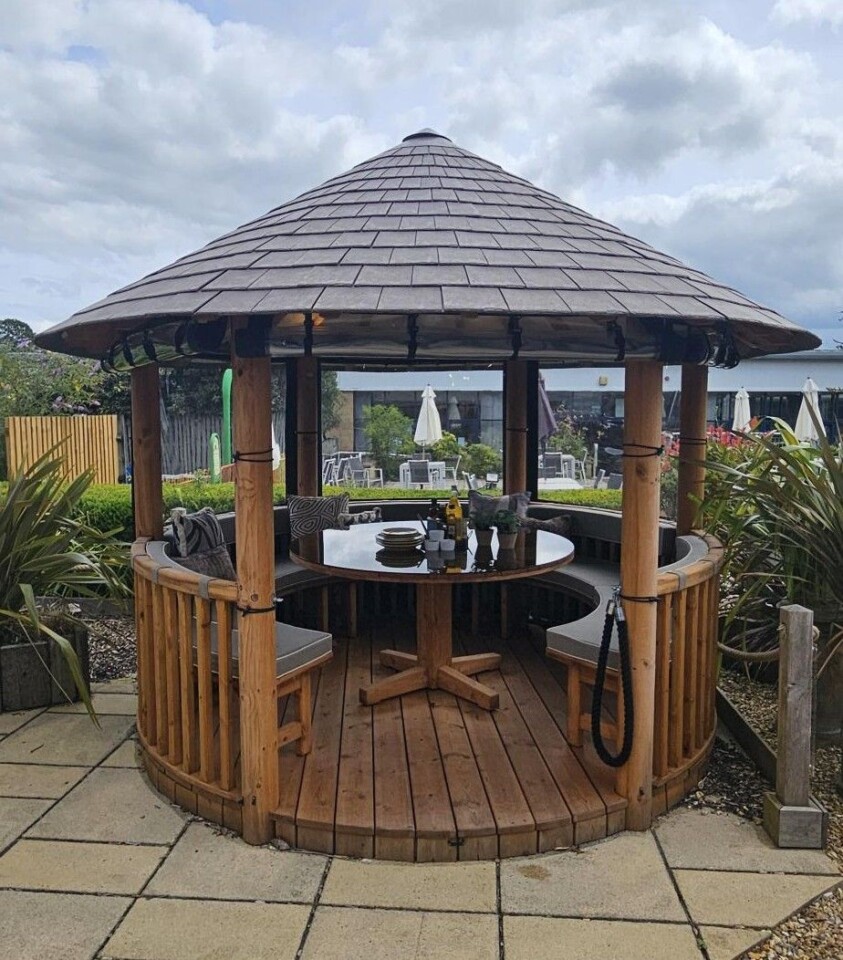 Safari Ex-Display available at Plymouth (Devon)