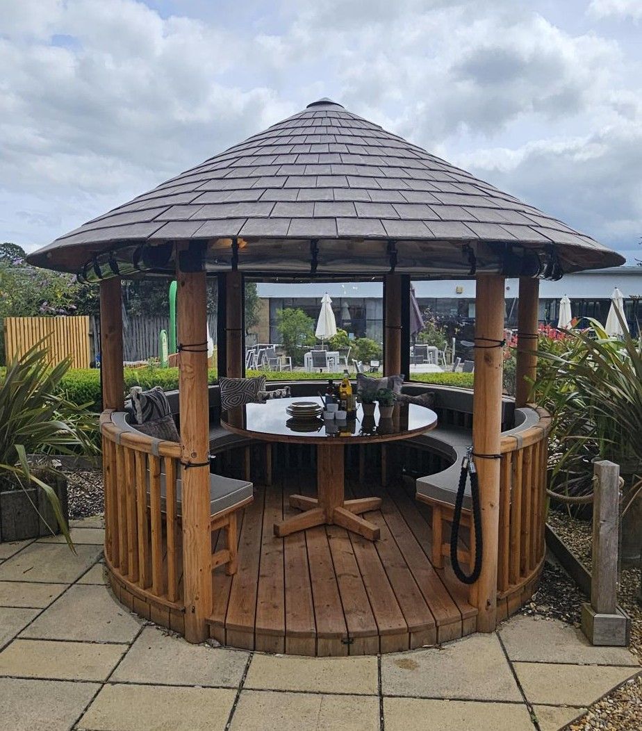 Safari Ex-Display available at Plymouth (Devon)