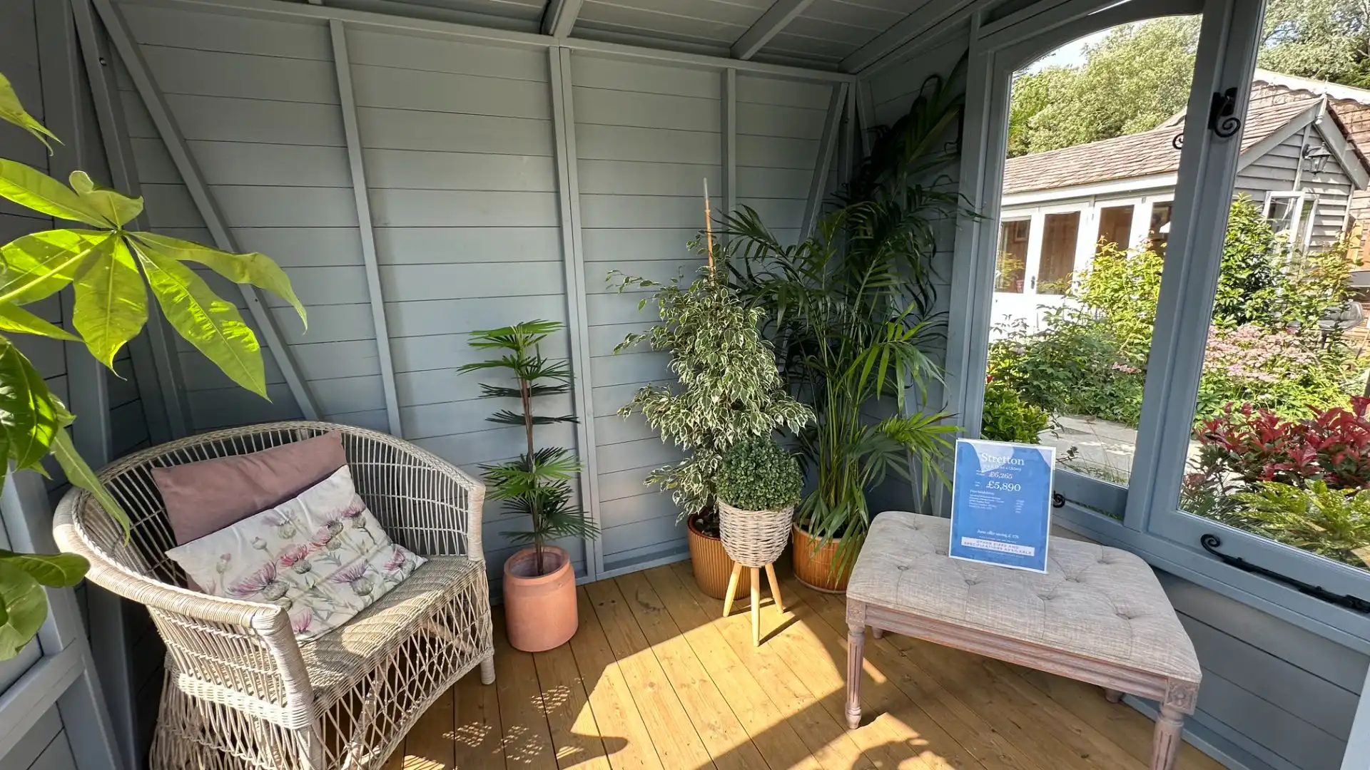 Stretton Ex-Display available at Abingdon (Oxfordshire)