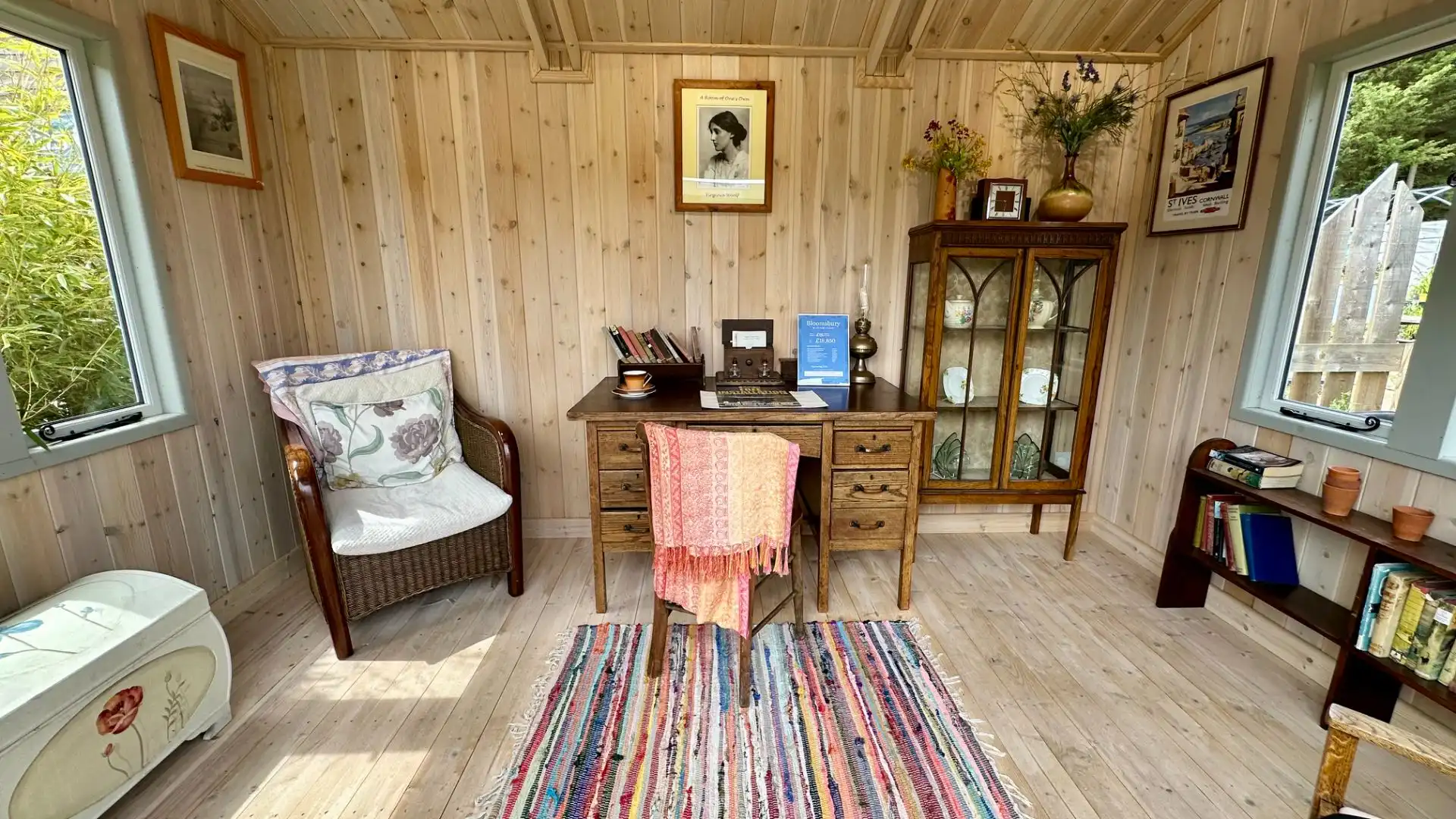 Bloomsbury Ex-Display available at Abingdon (Oxfordshire)