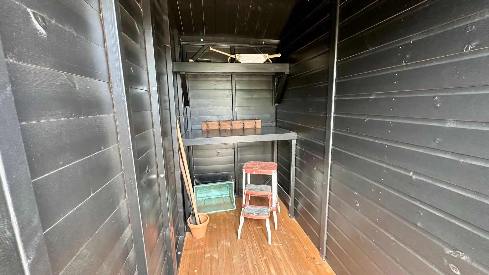 Heavy Duty Reverse Apex Shed Ex-Display available at Abingdon (Oxfordshire)