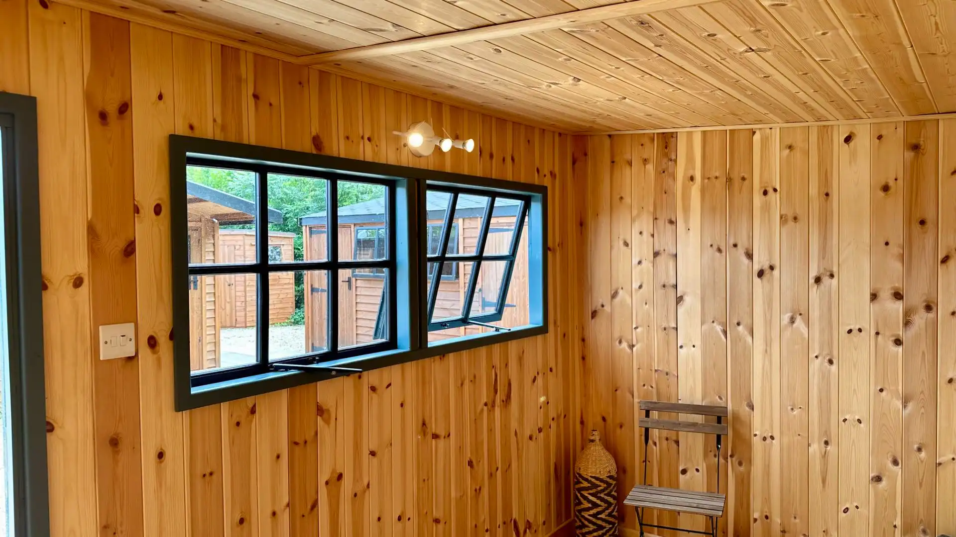 Heavy Duty Pent Shed Ex-Display available at Abingdon (Oxfordshire)